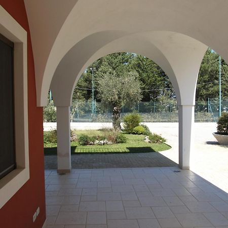 בית הארחה מרטינה פרנקה 	Relais Casabella מראה חיצוני תמונה