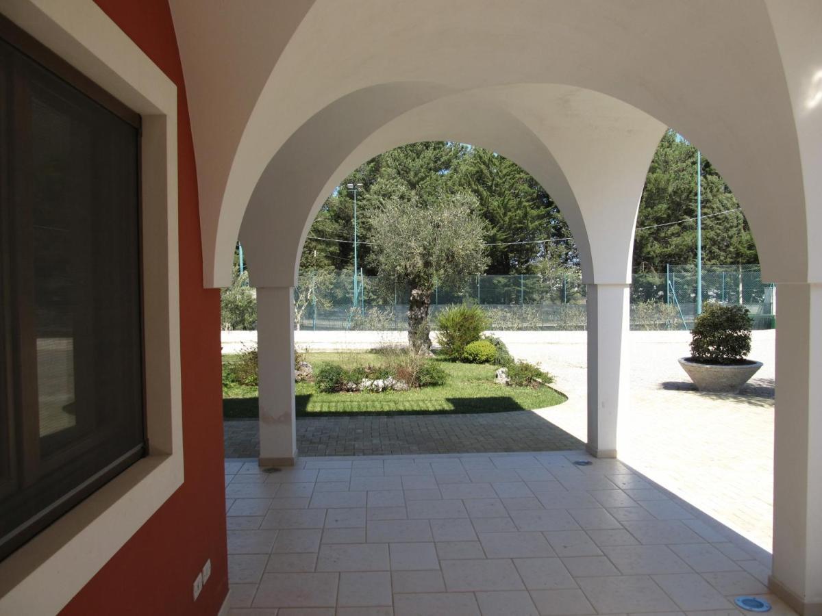 בית הארחה מרטינה פרנקה 	Relais Casabella מראה חיצוני תמונה