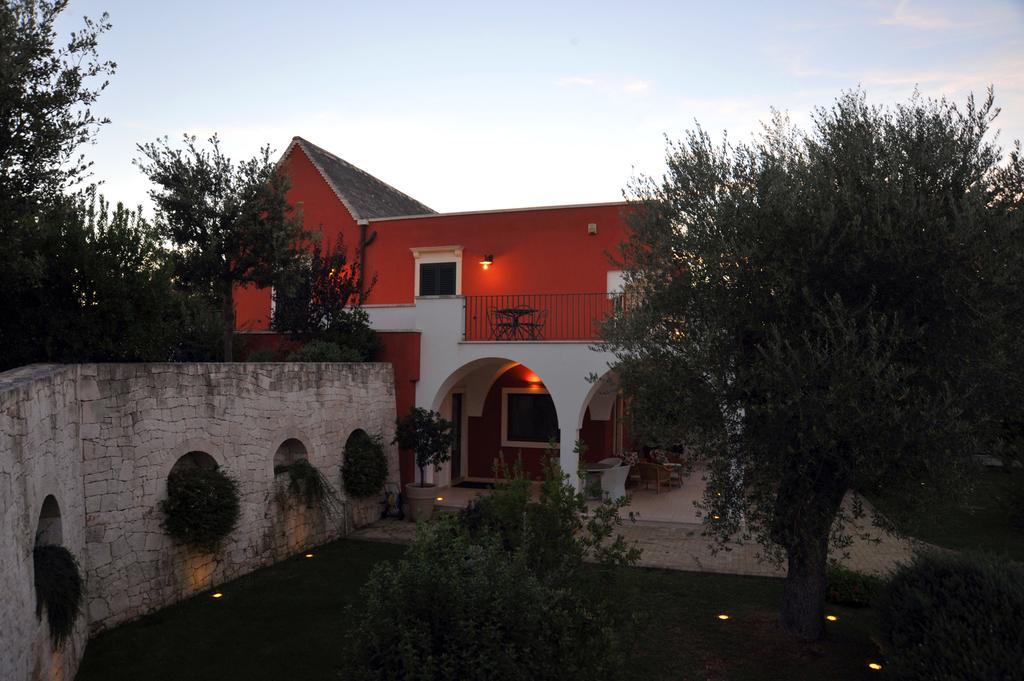 בית הארחה מרטינה פרנקה 	Relais Casabella מראה חיצוני תמונה