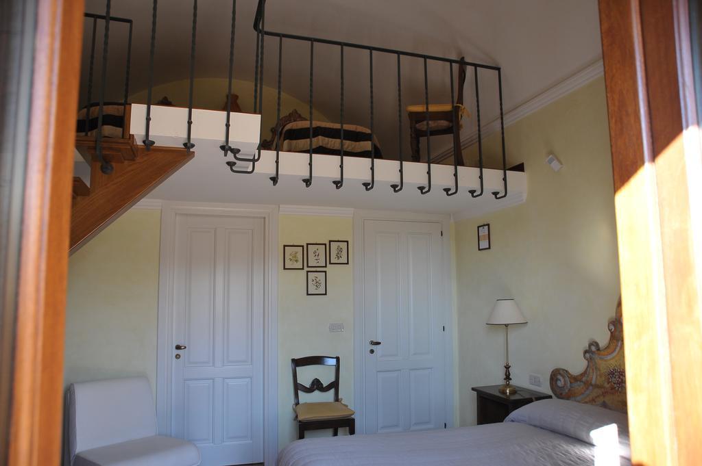 בית הארחה מרטינה פרנקה 	Relais Casabella מראה חיצוני תמונה