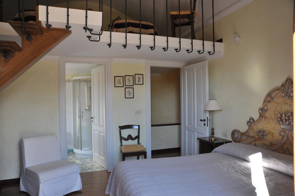 בית הארחה מרטינה פרנקה 	Relais Casabella מראה חיצוני תמונה