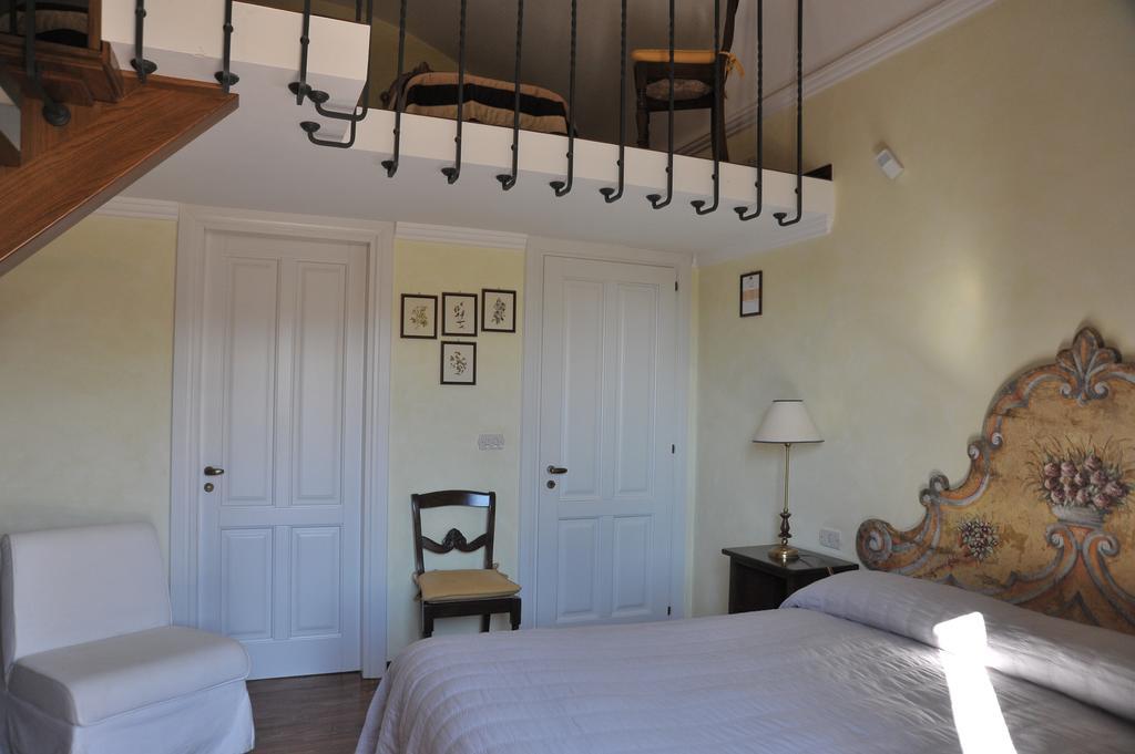 בית הארחה מרטינה פרנקה 	Relais Casabella מראה חיצוני תמונה