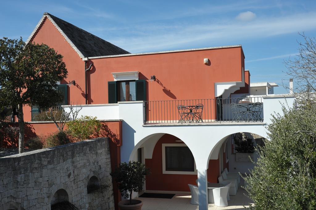 בית הארחה מרטינה פרנקה 	Relais Casabella מראה חיצוני תמונה