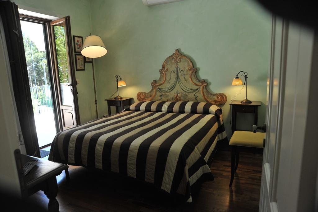 בית הארחה מרטינה פרנקה 	Relais Casabella מראה חיצוני תמונה