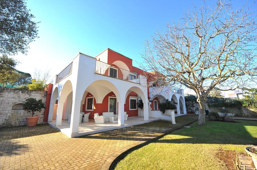 בית הארחה מרטינה פרנקה 	Relais Casabella מראה חיצוני תמונה